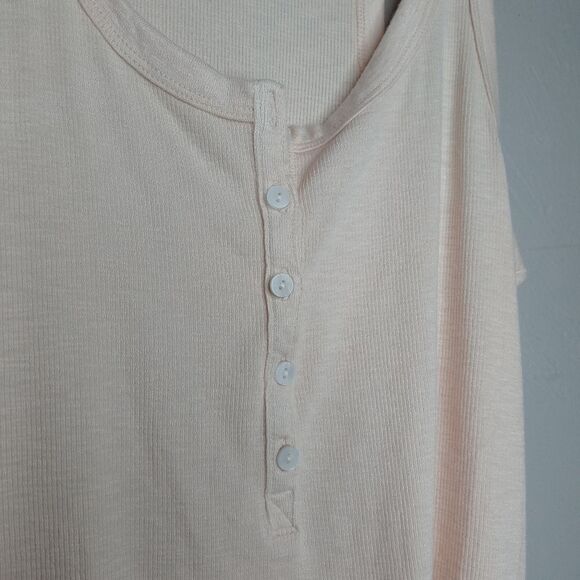 Aerie Peach Henley Ribbed Tank - Picture 5 of 8